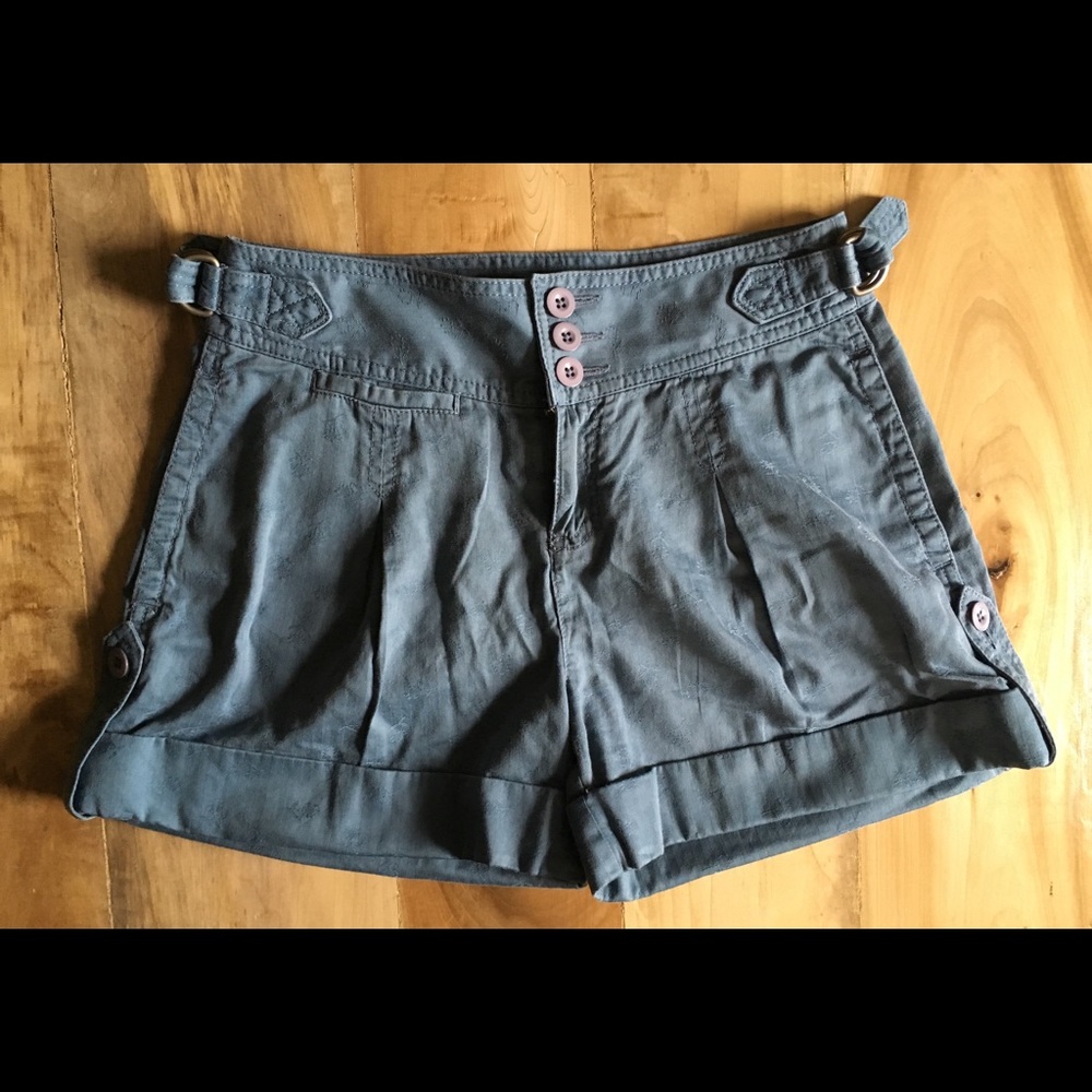 MARC JACOBS | Eyelet Shorts